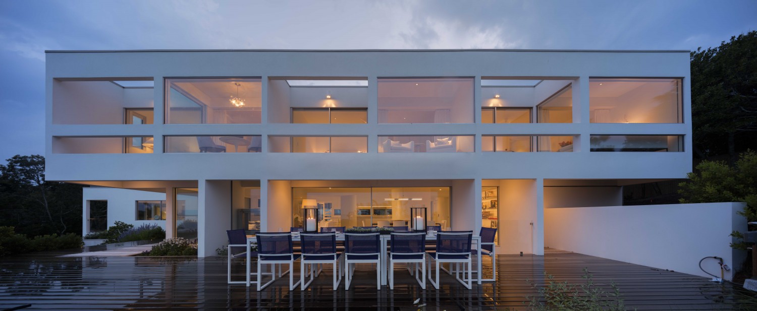 Watersedge House